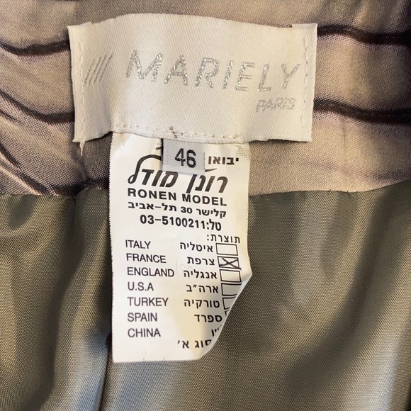 Woman’s jacket - Picture 2 of 9